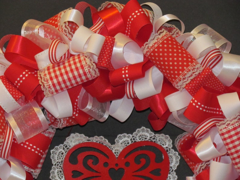 Red and Lace / Valentines Ribbon Wreath image 4