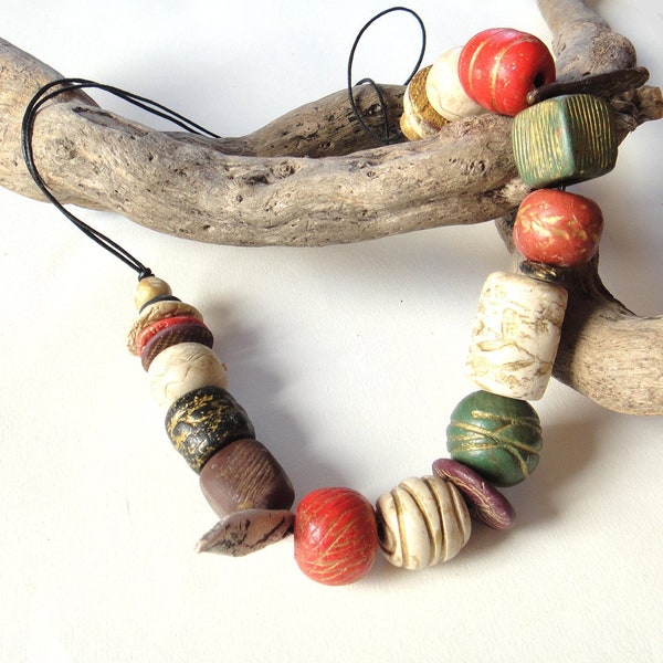 Artisan Chunky Necklace. Boho Chic, Ethnic. Fashion Trend. Short Handmade Statement Necklace. Nature Inspired Colors. Jewelry. Gift for Her