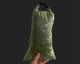 2.6L Dyneema ultralight Roll top  bag Green 1.43oz