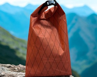 Bolsa enrollable Xpac mini de 1,5 L fabricada en tejido ripstop X-PacVX07.