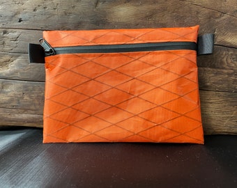 Portafoglio Xpac V07 ultraleggero, colore ARANCIONE, con cerniera impermeabile HHH nera.