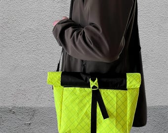 Messenger roll top bag,Challenge ECOPAK EPLX200, Neon Yellow, Black,  ultralight roll top bag