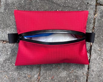 Bolsa de primeros auxilios resistente al agua, cinta de sellado, cremallera YKK resistente al agua, ripstop rojo. Mini bolsa vacía para botiquín de primeros auxilios con cremallera.