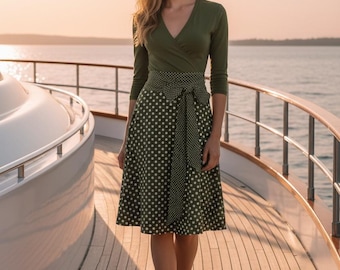 SOPHIE dress by ungiko, small and large polka dots, wrap top, breastfeeding-friendly, knee-length, sporty-elegant, tie waist.