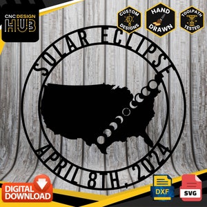 Puede incluir: Un diseño de descarga digital en blanco y negro de un círculo con el texto "Solar Eclipse April 8th 2024" alrededor del exterior. El interior del círculo muestra una silueta de los Estados Unidos con una serie de círculos que representan el camino del eclipse.