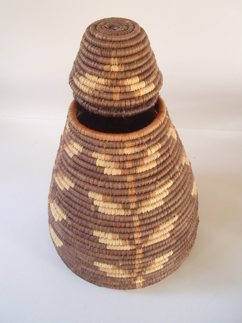 Large Unique Zulu African Coil Basket/ Cone Shaped Lidded Etsy