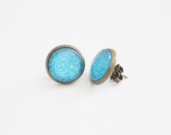 Turquoise Floral Stud Earrings