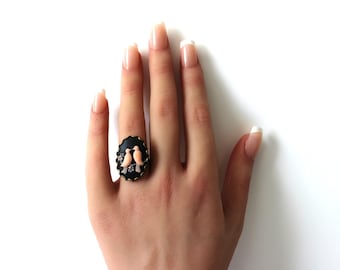 Love Birds Pink Black-White Black Cameo Ring