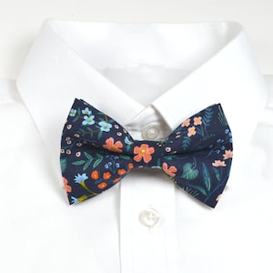 Papillon Wildwood Navy, papillon per bambino, neonato, adulto, bambino, ragazzo, uomo, bambino, floreale, matrimonio, Wildwood, Rifle paper Co.
