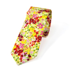 Floral Wedding Tie Yellow, Green, Red Floral Tie for Baby Boy Men Groomsmen Ringbearer Father Tie For wedding Prom Birthday Gift for him