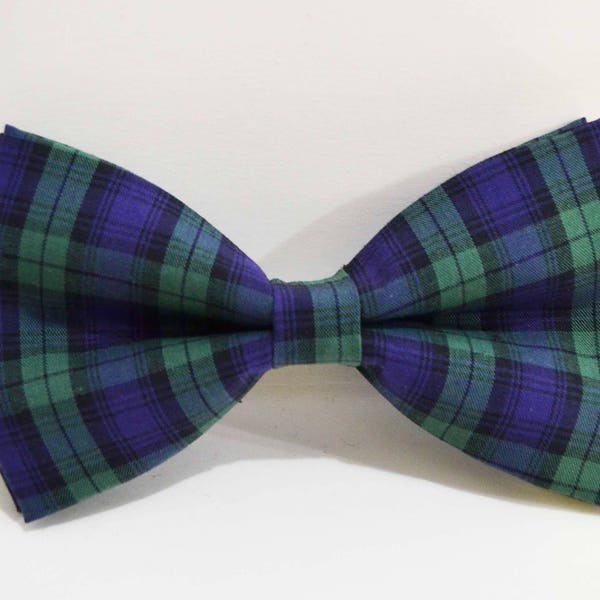 Classic Navy and Green plaid bow tie boys bow tie, infant bowtie,toddler bowtie,mens bowtie,groomsmen bowtie,adult bow tie, navy bow tie
