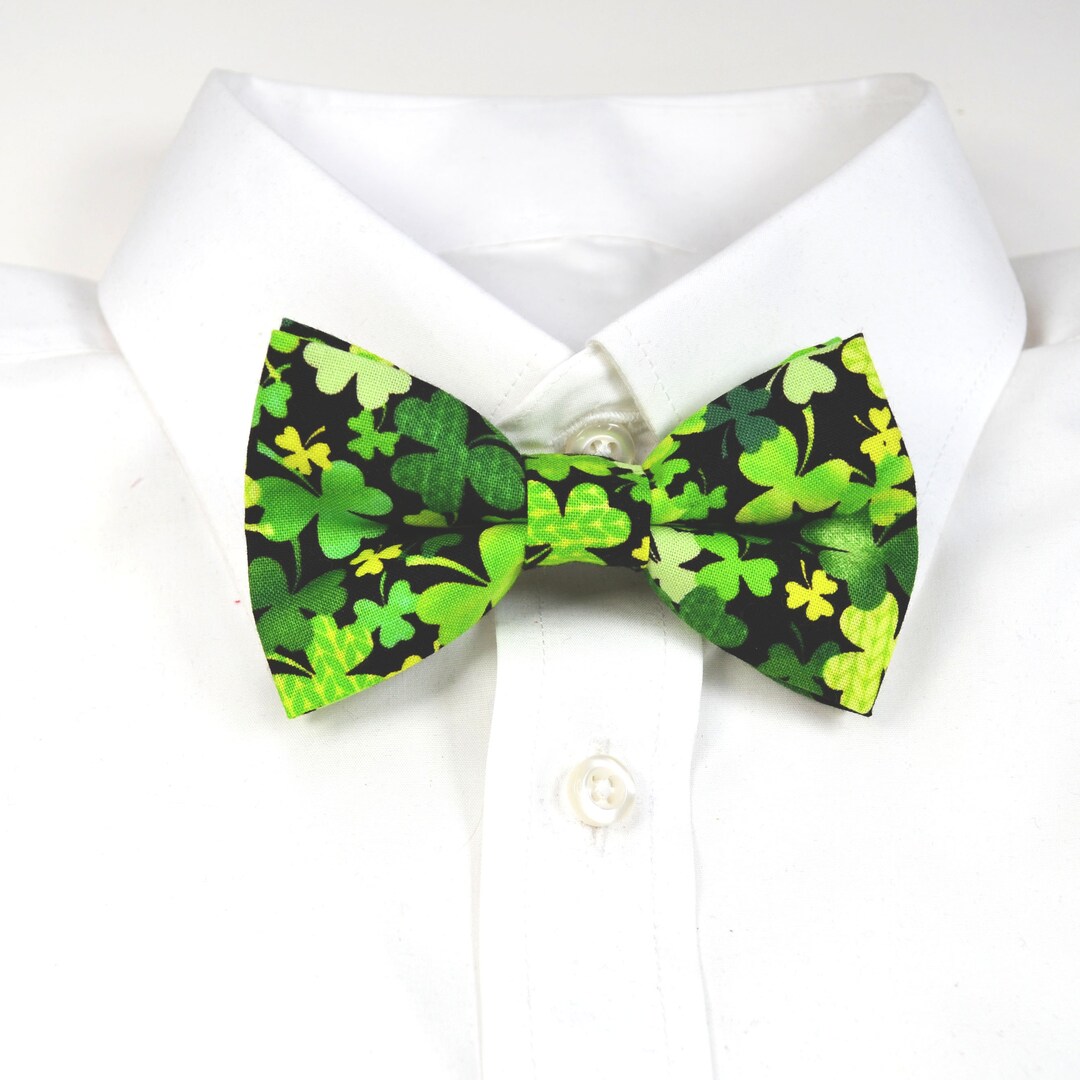 Clover Bow Tie in Black or White St. Patrick's Day Irish Bow Tie Shamrock Bowtie for Men Kids