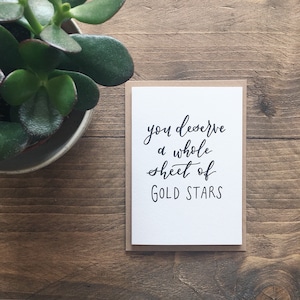 Je verdient een heel vel gouden sterrenkaart - handgeschreven wenskaart - Type door Alice