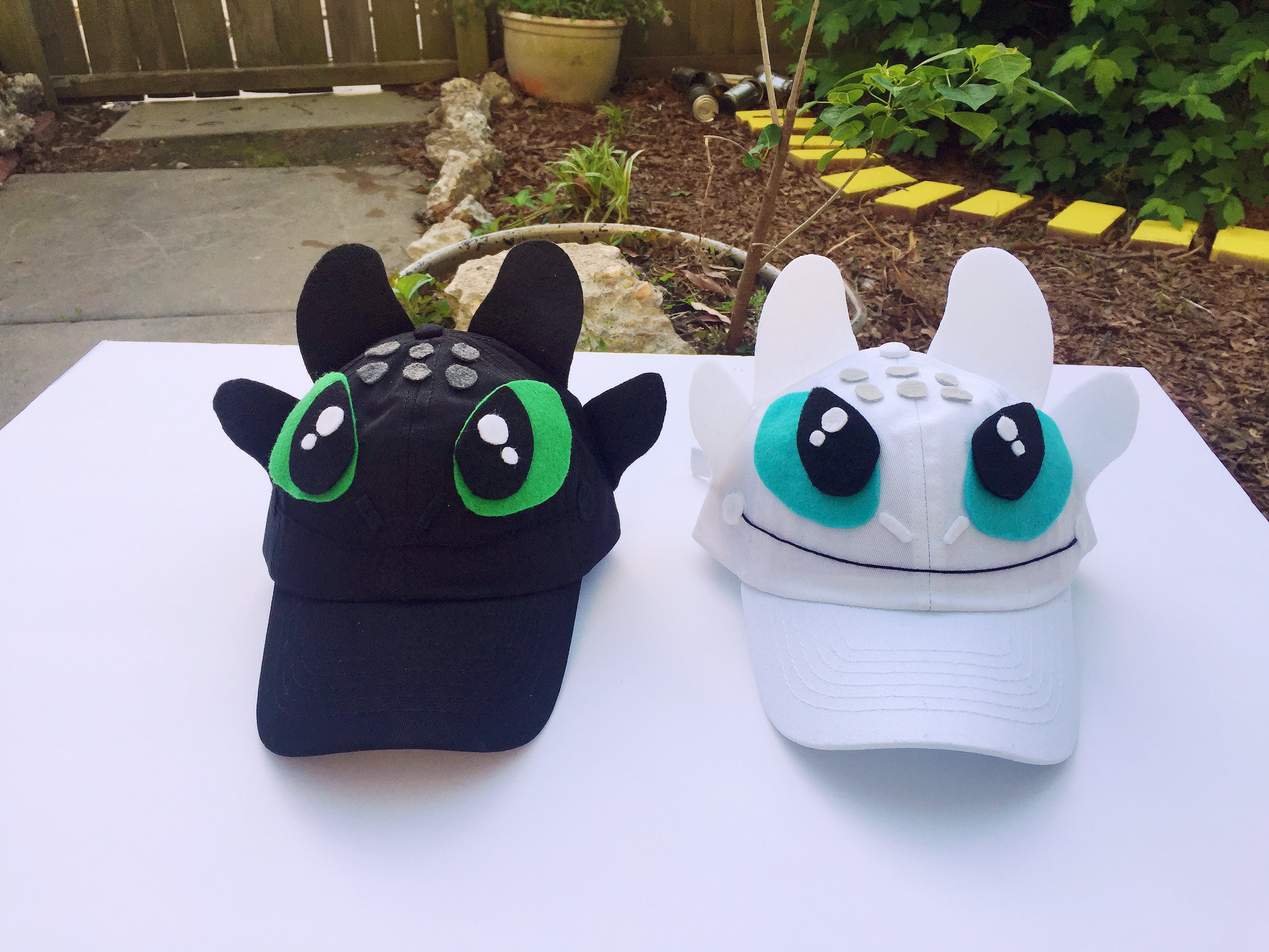 Toothless dragon hat Clearance