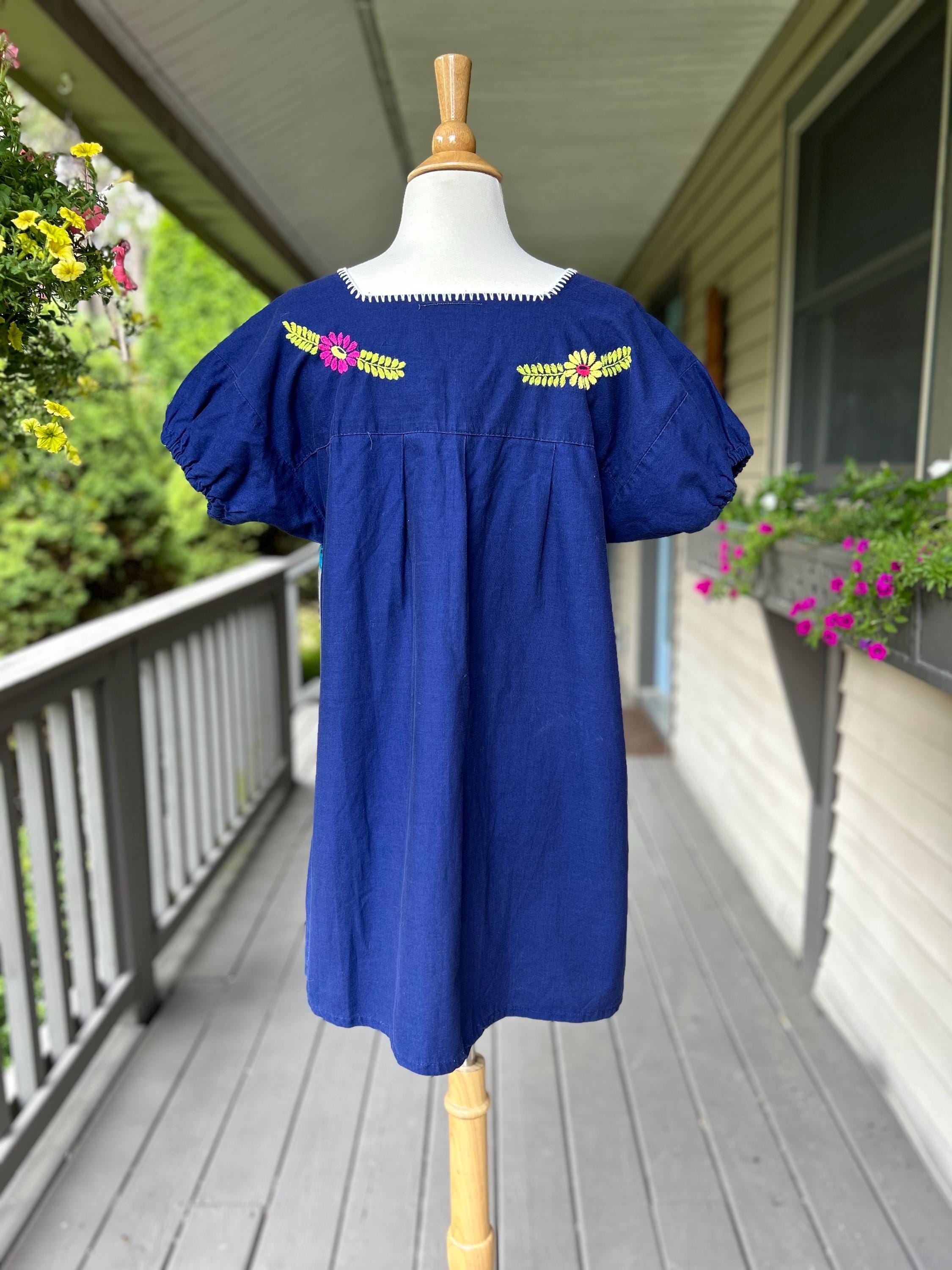 Vintage Hand-Embroidered Mexican Shift Dress