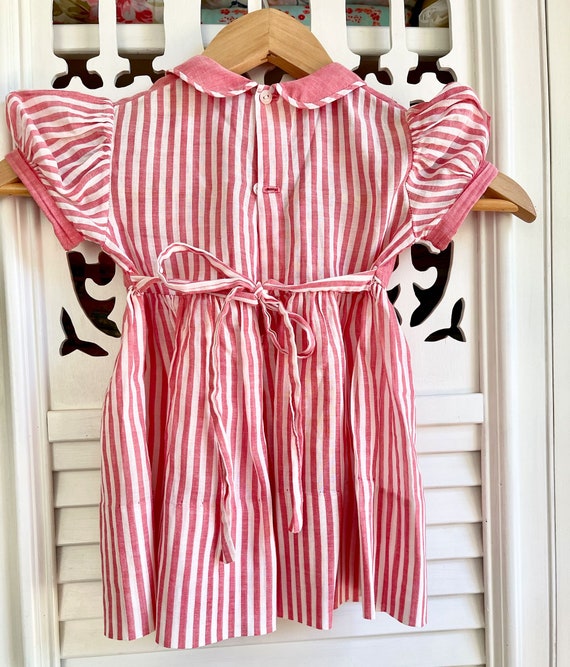 Charming Vintage Girl's Red and White Dress with … - image 7