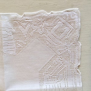 Antique Linen Handkerchief with Cutwork Edge, Vintage Lace Linens image 3