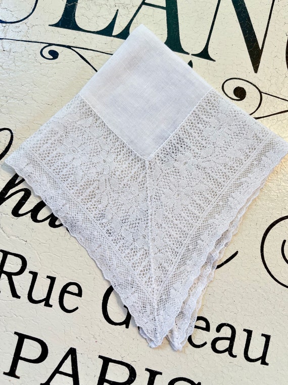 Vintage Linen Handkerchief with Beautiful Delicate