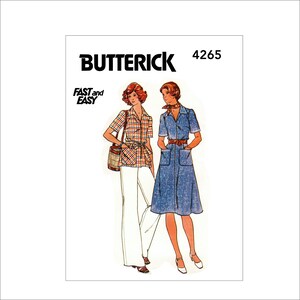 Könnte beinhalten: Ein Vintage-Schnittmuster von Butterick, Muster Nummer 4265, für ein Hemd und ein Kleid. Das Muster ist mit "Schnell und einfach" gekennzeichnet. Das Hemd ist kariert und das Kleid ist blau.