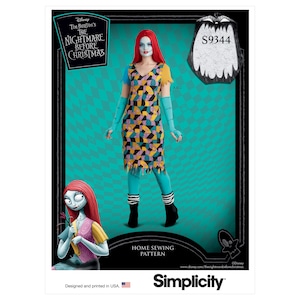 Può includere: Modello di cucito Simplicity per la casa con un costume da Nightmare Before Christmas di Tim Burton. Il modello include un vestito, guanti e leggings. L'immagine mostra un personaggio con un vestito patchwork, capelli rossi e pelle blu.
