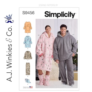 Op de afbeelding: Simplicity naaipatroon S9456 met een capuchonjas, hoodie en broek. De afbeelding toont illustraties van de afgewerkte kledingstukken, waaronder een roze jas met steraccenten en een grijze hoodie en broekset. Ontworpen en gedrukt in de VS.