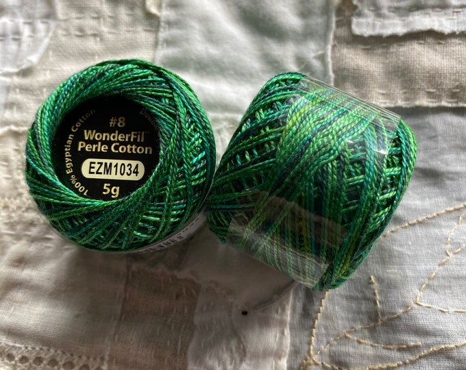Wonderfil Perle 8 variegated EZM1034
