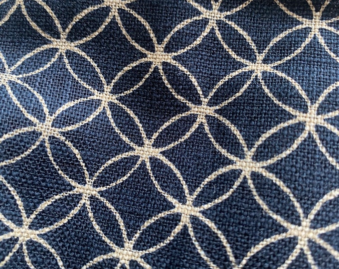 Shippo or Seven treasurers  - Japanese cotton fabric. 110cm wide fabric sold in 1/4mtr increments.