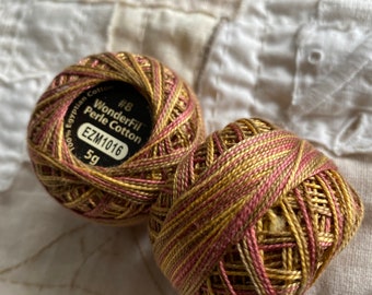 Wonderfil Perle 8 variegated EZM1016