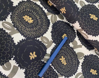 Grandes flores negras sobre fondo crudo - Tela japonesa de lino y algodón