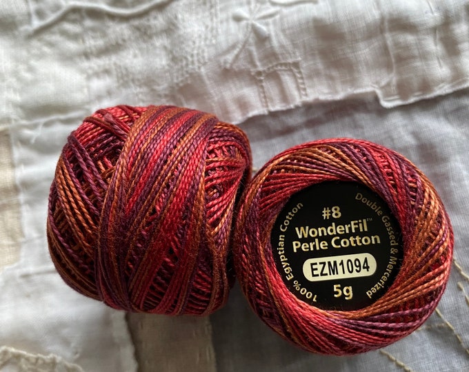 Wonderfil Perle 8 variegated EZM1094
