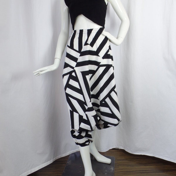 80s custom made Op Art striped MC HAMMER harem pants/ drop crotch/ linen like material/Hip Hop style: one size -MEDIUM