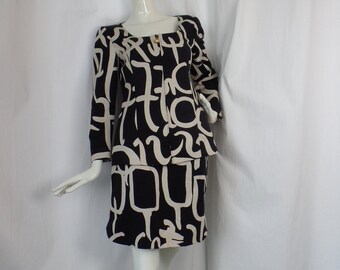 80s MASKA graffiti skirt suit/ ecru & black grosgrain bold pattern/scallop hem skirt/zip close/ made in Italy: size I42/US8 women