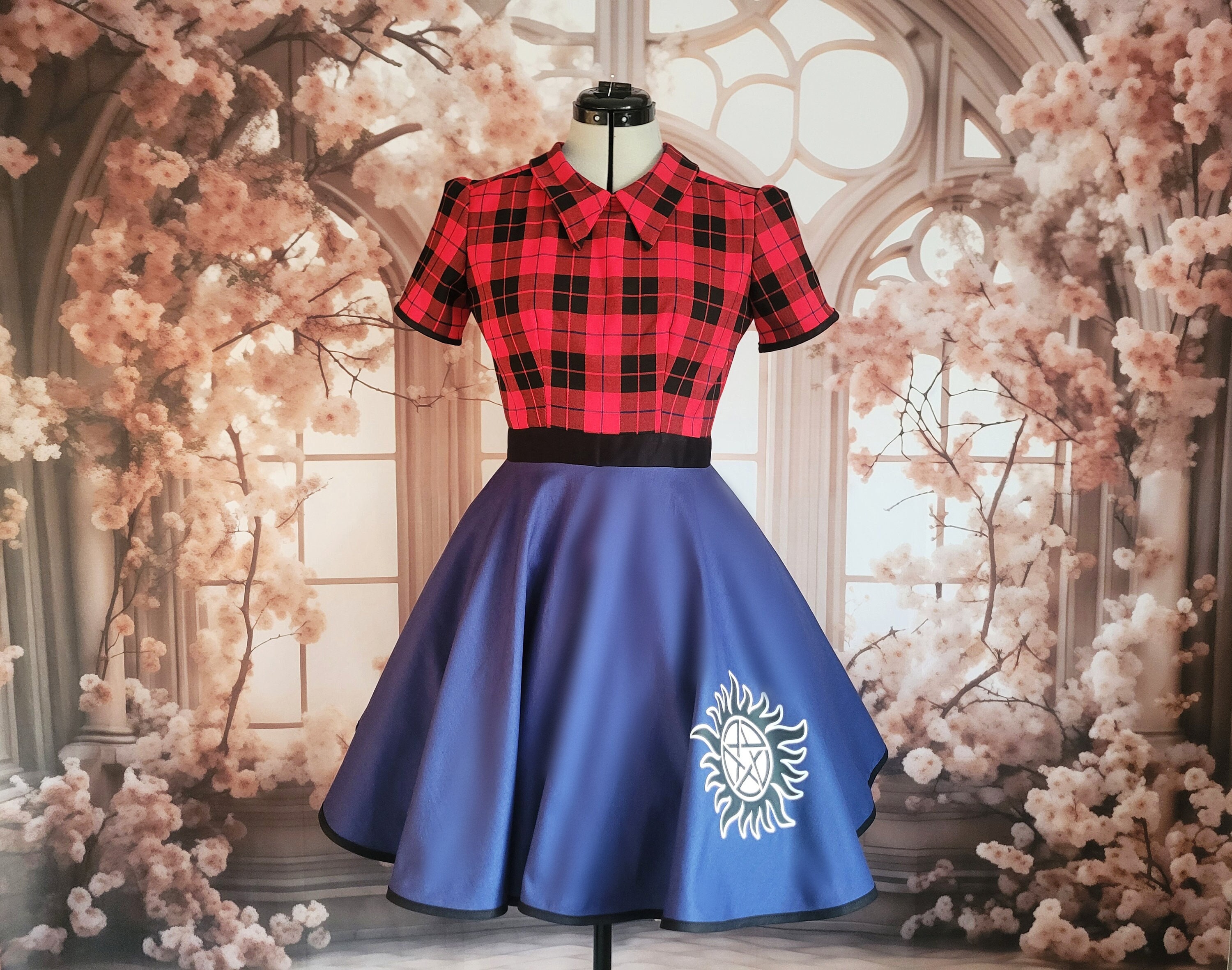 Dress "demon hunter"