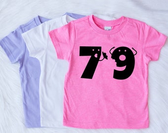 7 ate 9 Apparel Kids Five Birthday T-Shirt