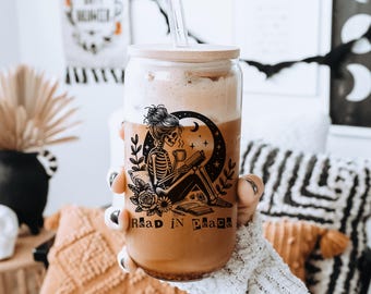 Halloween Iced Coffee Glass: Spooky Book Lover Ghost Cup
