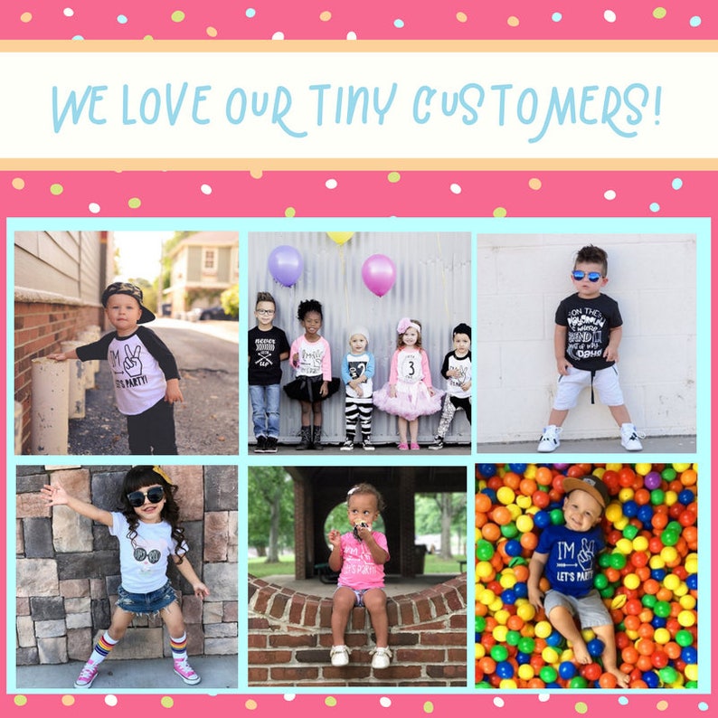 Peut inclure: Un collage de photos mettant en sc&egrave;ne des enfants portant diff&eacute;rents t-shirts avec des slogans amusants et ludiques. Les t-shirts pr&eacute;sentent des phrases comme "Je suis avec la f&ecirc;te", "Jamais trop cool pour l'&eacute;cole" et "En fuite, mais je suis toujours juste derri&egrave;re toi".