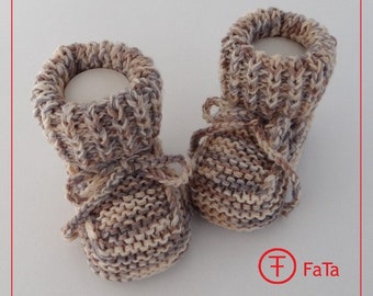 Baby shoes, baptismal shoes, baby boots made of wool blend