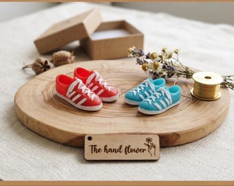Red/Blue Doll Sneakers for Neo Blythe & Licca | Handmade Miniature Shoes | Fit for 2cm Foot Length | Doll Accessories