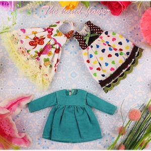 Clearance Sale Very cute lot 3 pieces dresses clothes outfit  for Blythe dolls and similar.