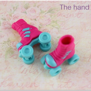 Pink Roller Skate Shoes for Blythe & Licca Dolls, Miniature Plastic Doll Sports Shoes, 1/6 Scale Doll Accessories