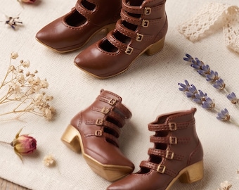 Miniature Boots 'Shoe Cruise Night' for Blythe, BJD | Curated Vintage Brown Buckle Doll Shoes | The hand flower