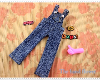 Precioso mono Jean para Blythe.