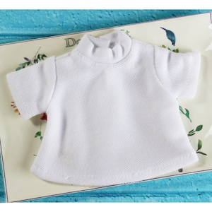 blythe clothes,Top t-shirt white color.