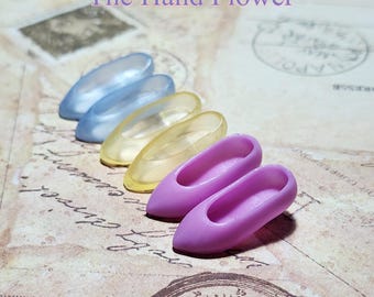 Set of 3 Pairs Classic Kitten Heel Pumps for Licca, Blythe, and Azone Dolls - Elegant Doll Court Shoes Accessories