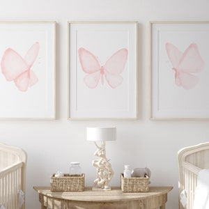 Butterfly Art Print, roze baby kinderkamer kunst, set van 3 prints, decor baby meisje kinderkamer, kinderkamer kunst aan de muur, digitale roze aquarel schilderij