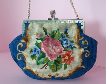 Vintage 40s/50s floral needlework handbag/roses tapestry purse
