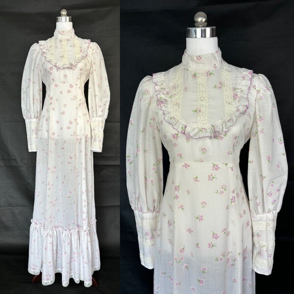 Vintage 1970s Dreamy Prairie Maxi Dress with bishop sleeves/thick cuffs/ruffles/size S/M