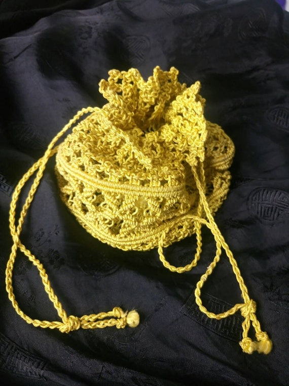 Vintage 30s gold cord handbag/crochet drawstring … - image 1