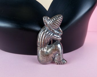Vintage Silver Mexican Sombrero Man brooch/figural novelty brooch