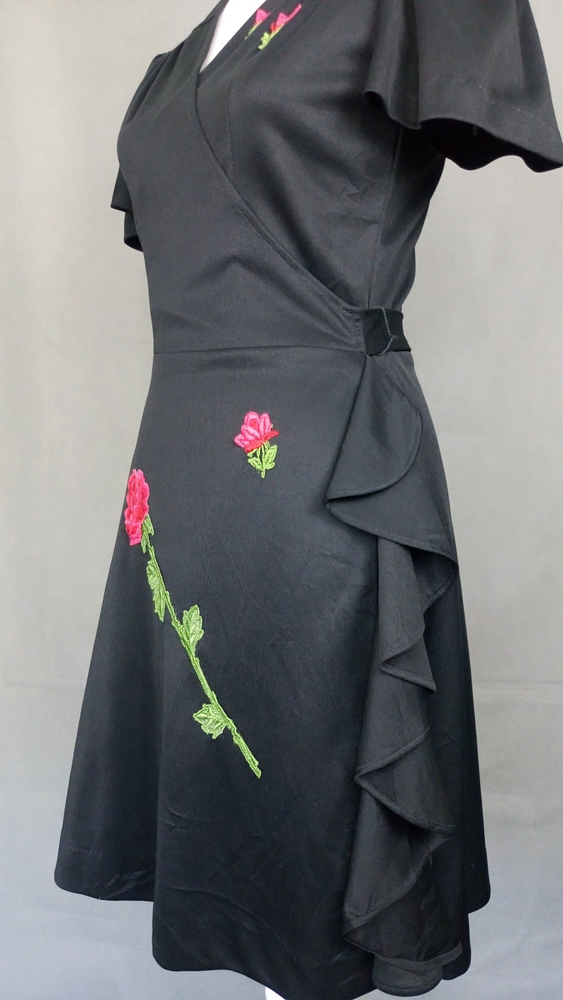 Vintage 70s wrap dress red rose embroidered appliqu\u00e9black ruffle flutter sleeves day dress